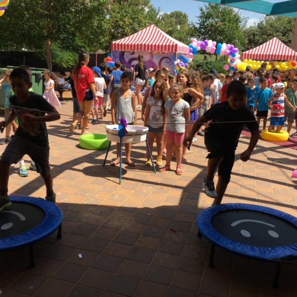 תחנות הפעלה לילדים בבית ספר